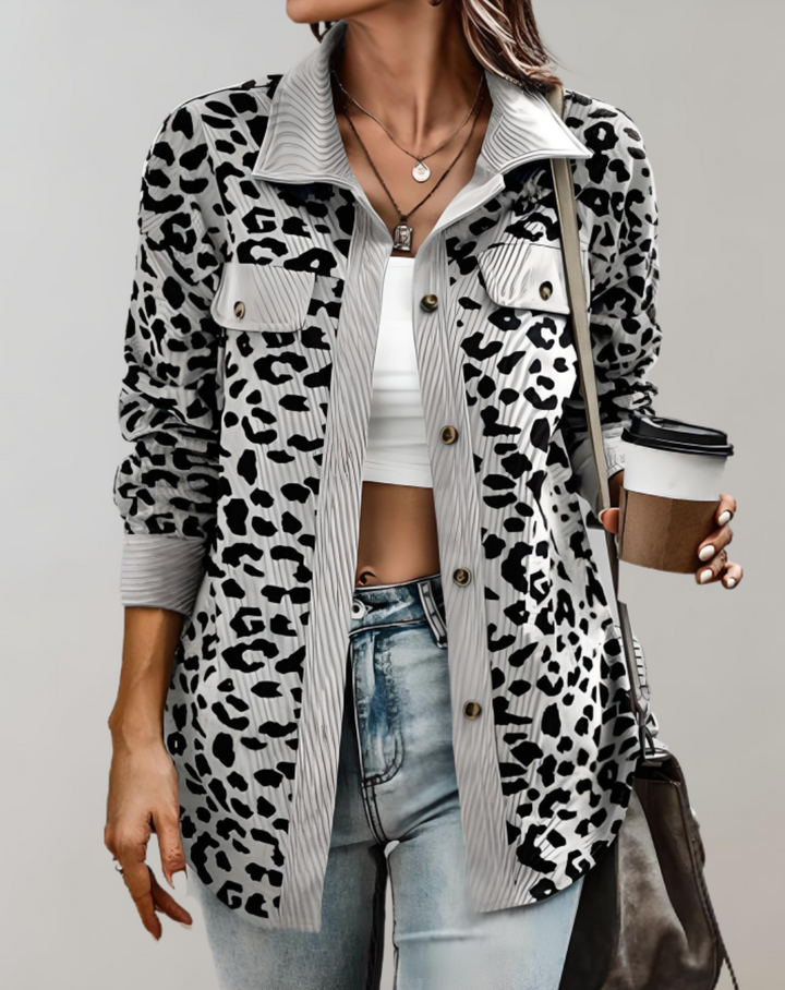 Cheyenne - Jacke mit Tierprint und Knopfverschluss